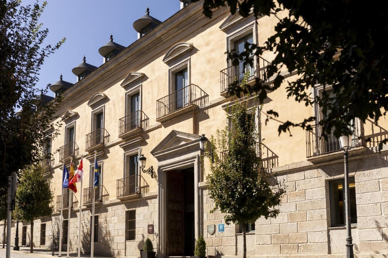 Parador De La Granja San Ildefonso Екстериор снимка