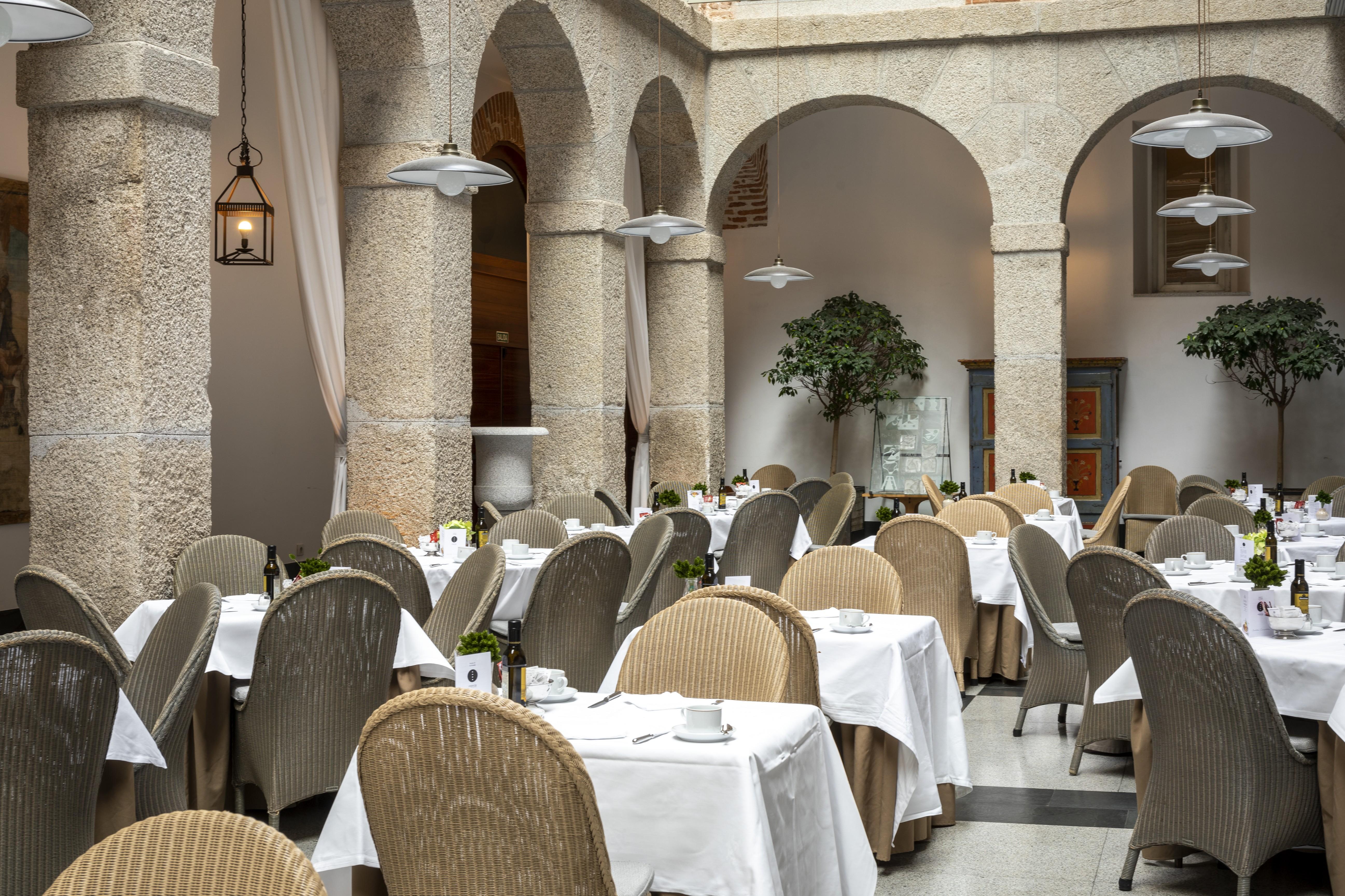 Parador De La Granja San Ildefonso Екстериор снимка